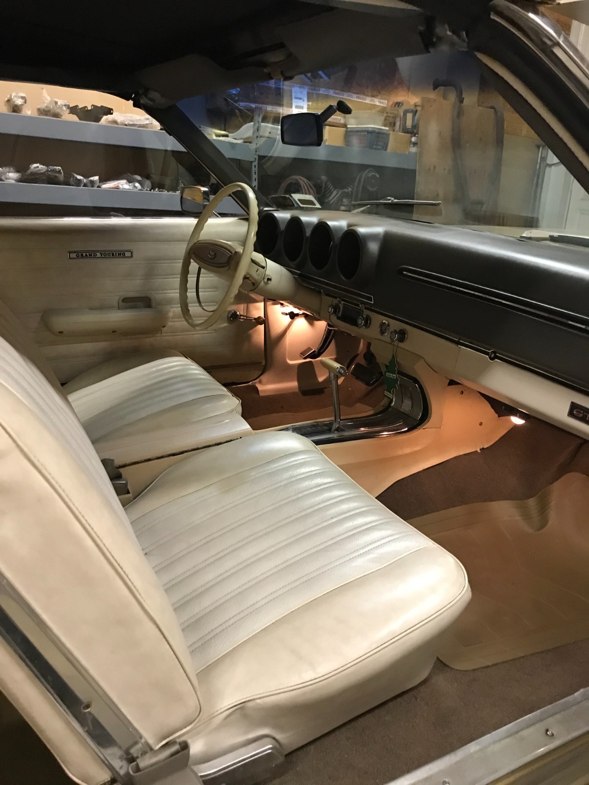 Ford-Torino-1968-Convertible-6