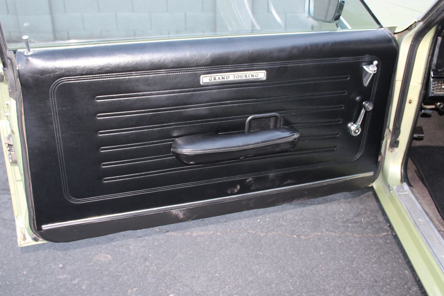 Ford-Torino-1968-Coupe-11