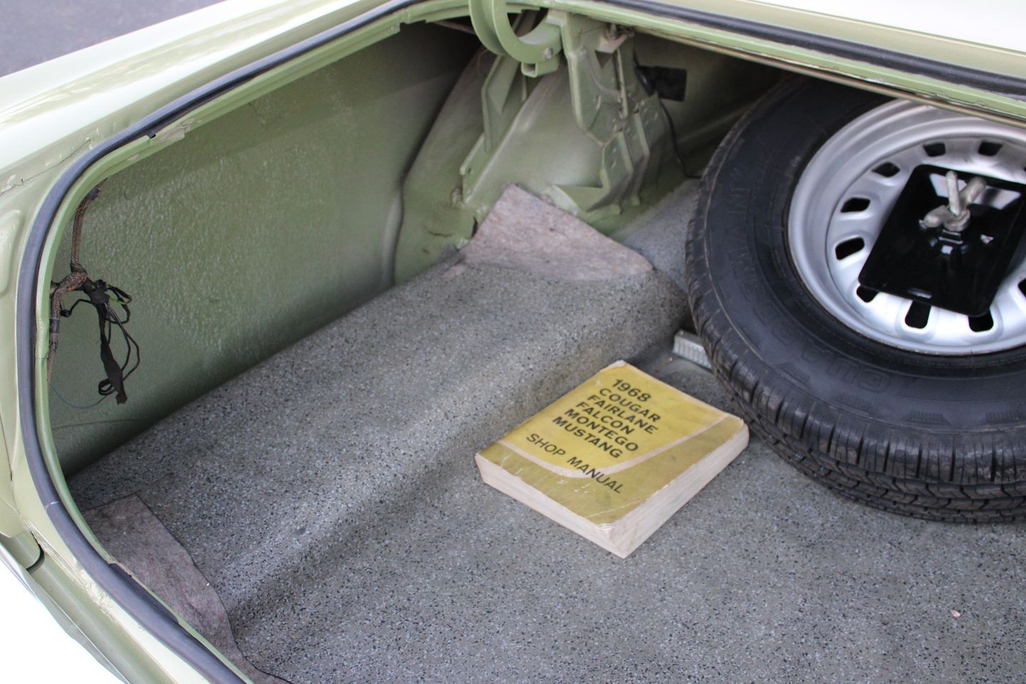 Ford-Torino-1968-Coupe-29