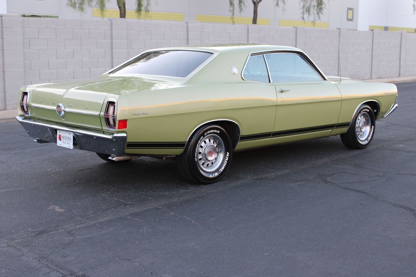 Ford-Torino-1968-Coupe-3