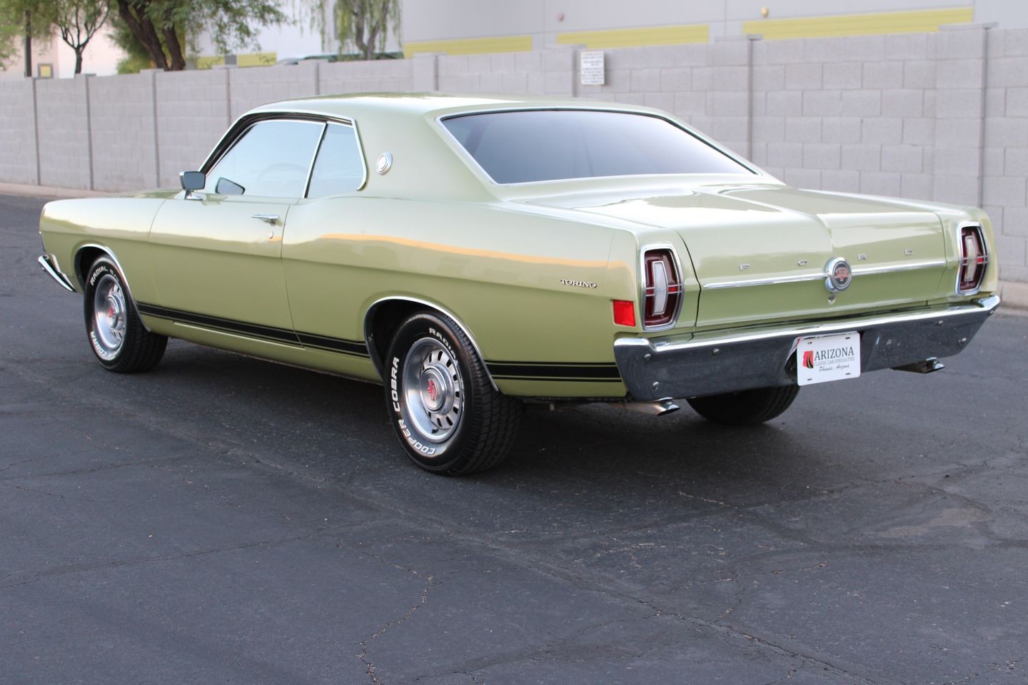 Ford-Torino-1968-Coupe-5