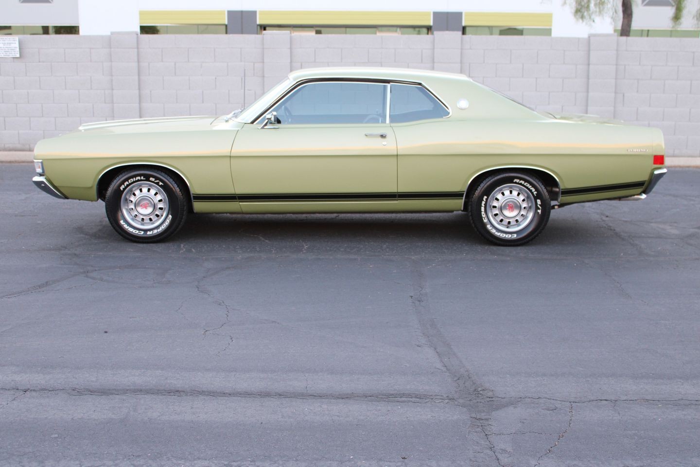 Ford-Torino-1968-Coupe-6