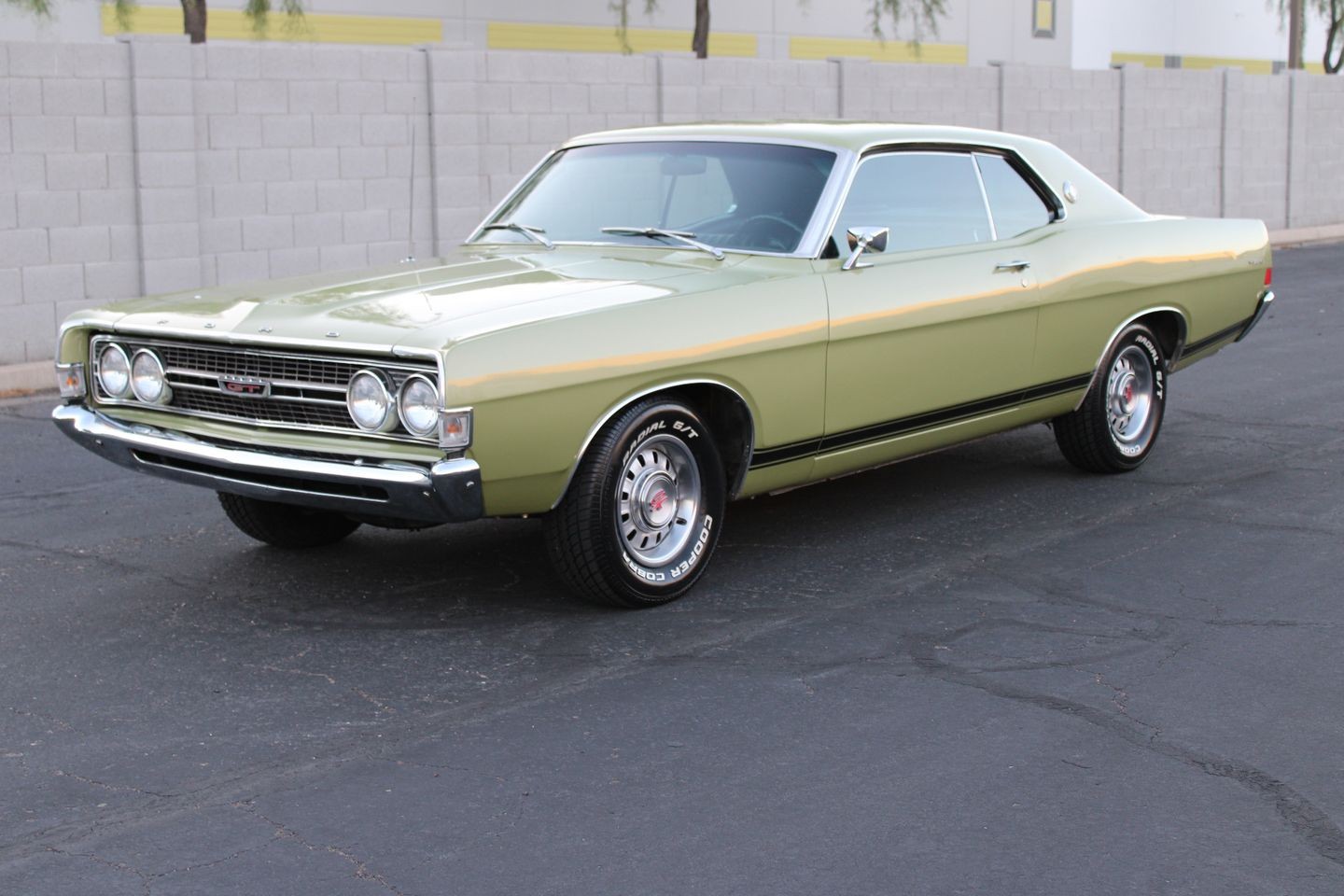 Ford-Torino-1968-Coupe-7