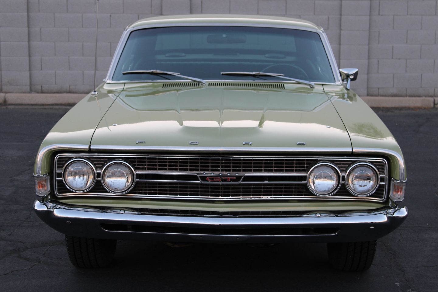 Ford-Torino-1968-Coupe-9