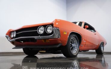 Ford-Torino-1970-Calypso-Coral-Black-22