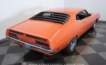 Ford-Torino-1970-Calypso-Coral-Black-30