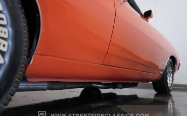 Ford-Torino-1970-Calypso-Coral-Black-34