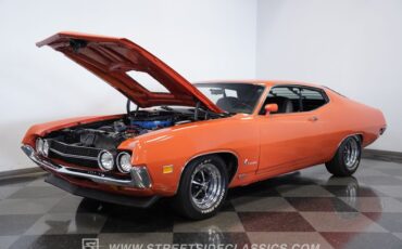 Ford-Torino-1970-Calypso-Coral-Black-49