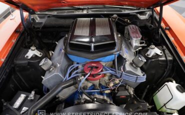 Ford-Torino-1970-Calypso-Coral-Black-7