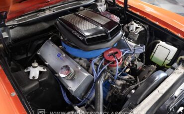 Ford-Torino-1970-Calypso-Coral-Black-8