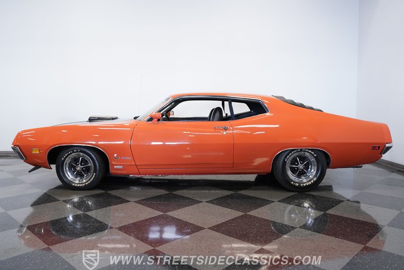 Ford-Torino-1970-Calypso-Coral-Black