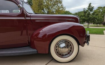 Ford-Tudor-1939-2-Door-10