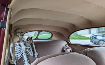 Ford-Tudor-1939-2-Door-15