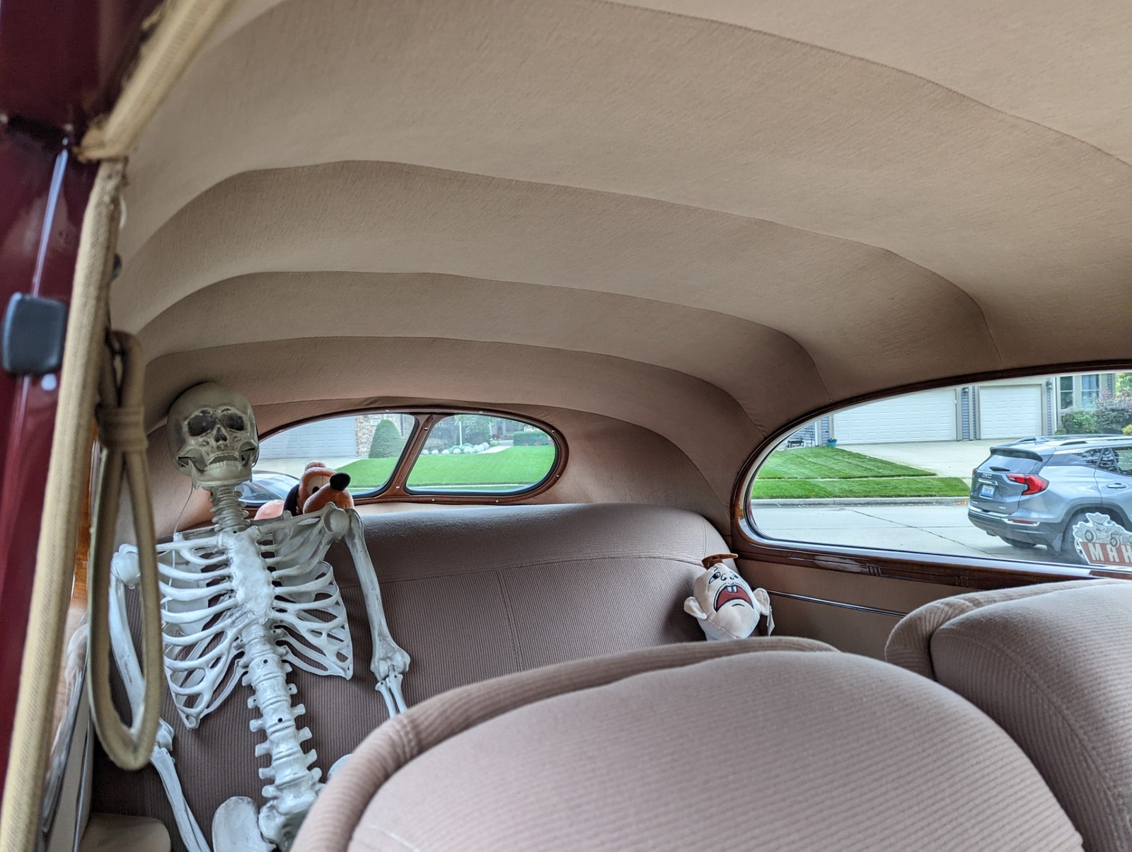 Ford-Tudor-1939-2-Door-15