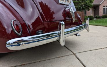 Ford-Tudor-1939-2-Door-18