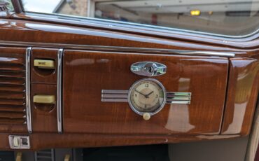 Ford-Tudor-1939-2-Door-25