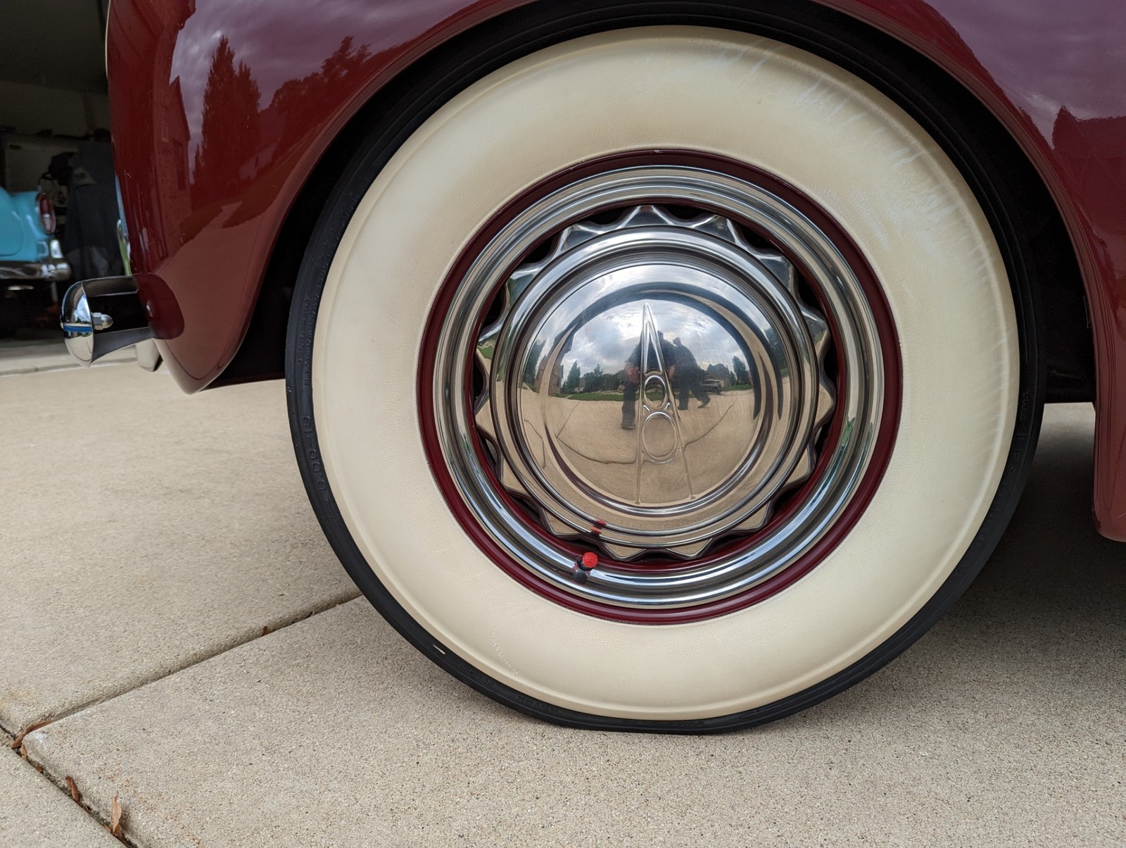 Ford-Tudor-1939-2-Door-30