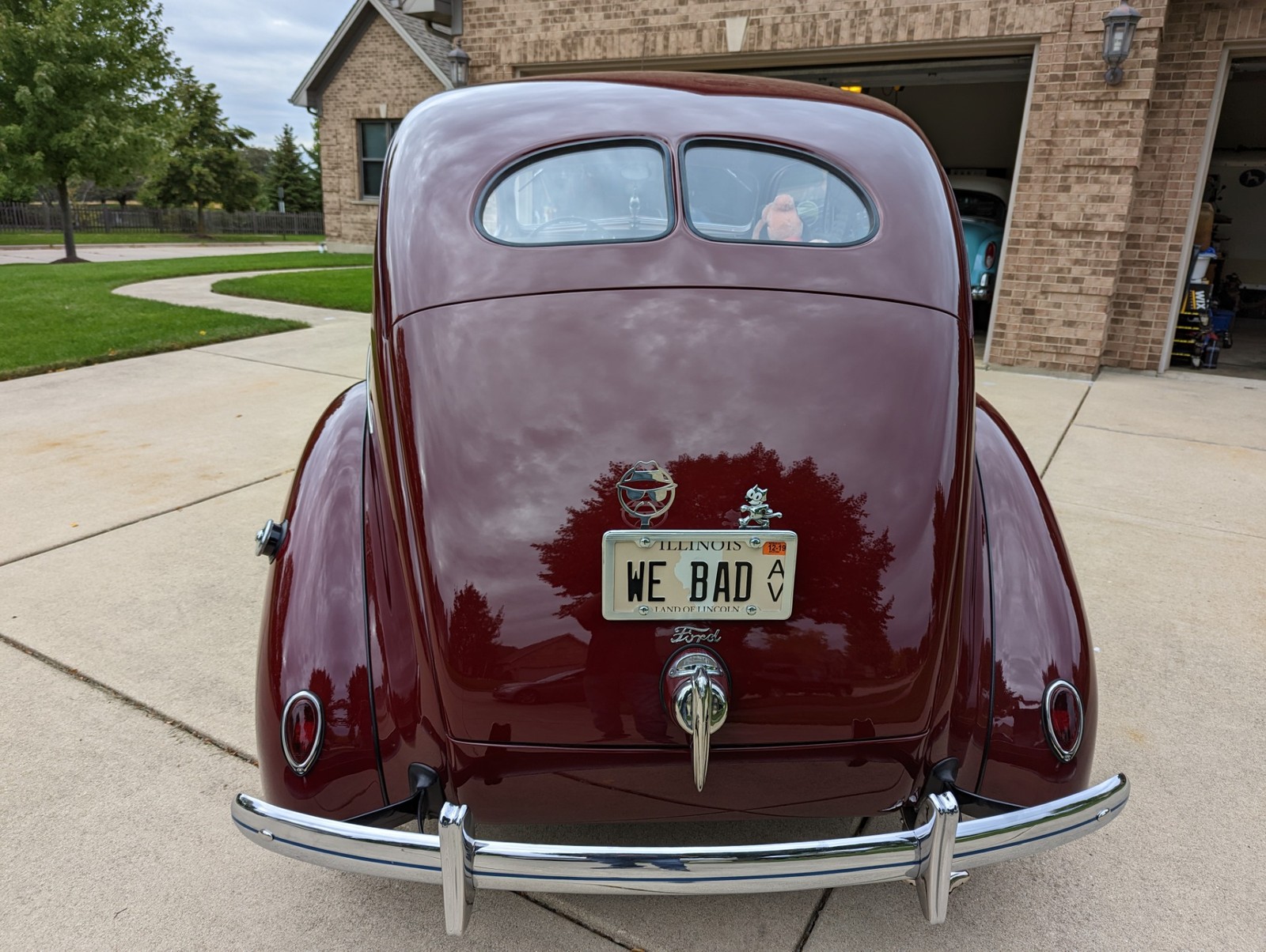 Ford-Tudor-1939-2-Door-8
