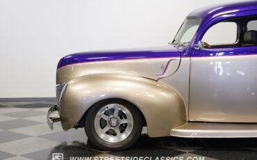 Ford-Tudor-1940-Sedan-23