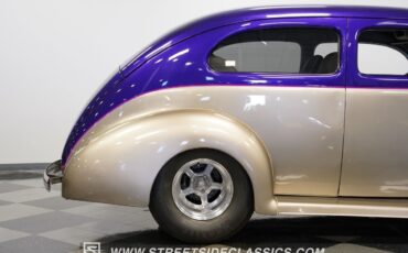 Ford-Tudor-1940-Sedan-29