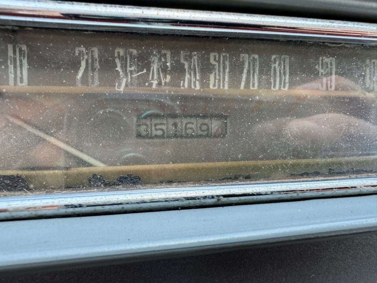 Ford-Tudor-1941-Sedan-7