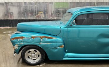 Ford-Two-Door-Sedan-Chopped-Top-Street-Ride-1941-6