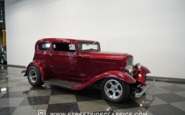 Ford-Victoria-1932-Coupe-33