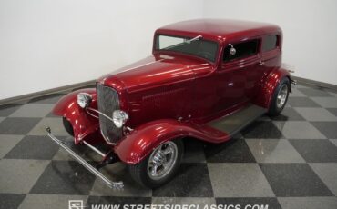 Ford-Victoria-1932-Coupe-9