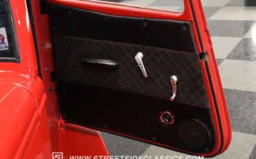 Ford-Victoria-1933-Coupe-33