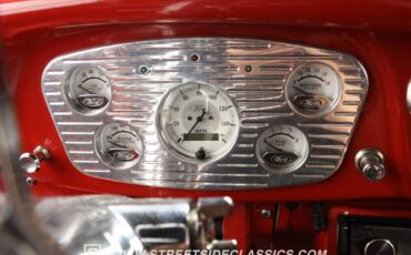 Ford-Victoria-1933-Coupe-36