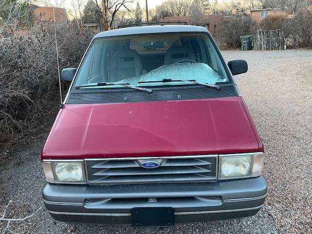 Ford-areostar-van-1993-red-1