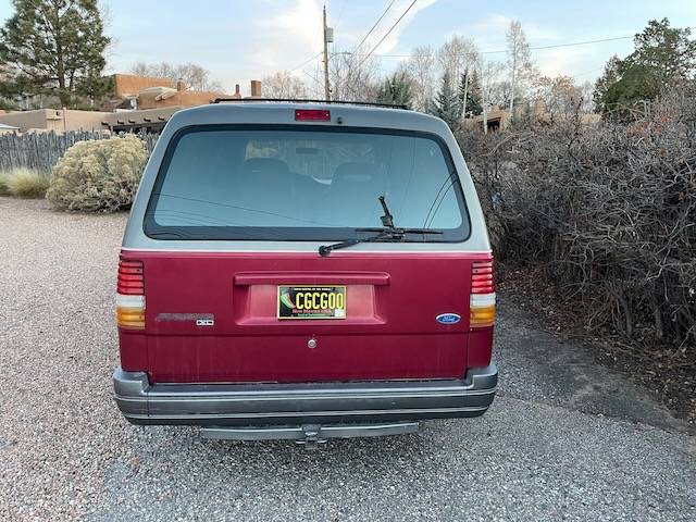 Ford-areostar-van-1993-red-2