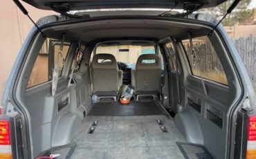 Ford-areostar-van-1993-red-4