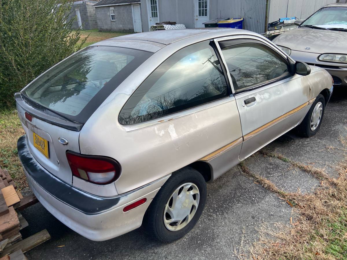 Ford-aspire-1996-brown-2