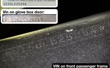 Ford-bronco-1969-white-171