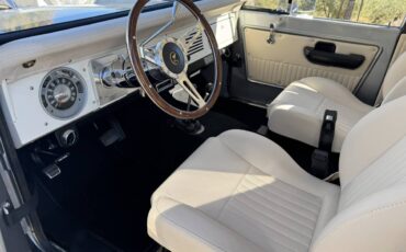 Ford-bronco-1972-silver-335