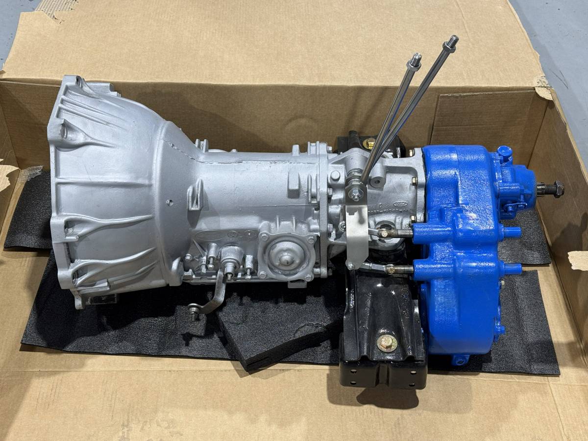 Ford-bronco-1972-silver-356