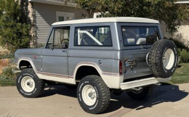 Ford-bronco-1972-silver-49