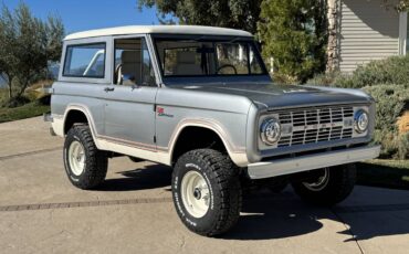 Ford-bronco-1972-silver-61