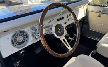 Ford-bronco-1972-silver-78