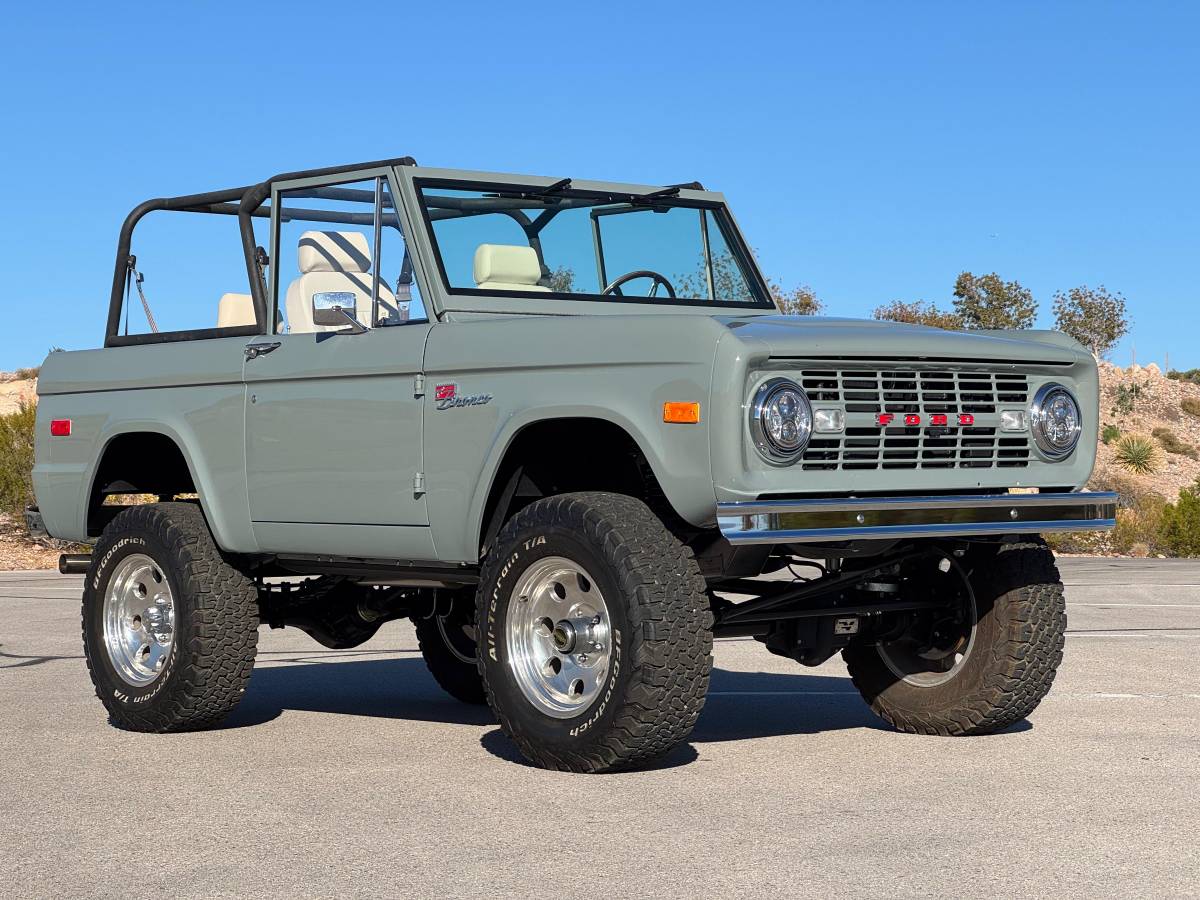 Ford-bronco-1973-25