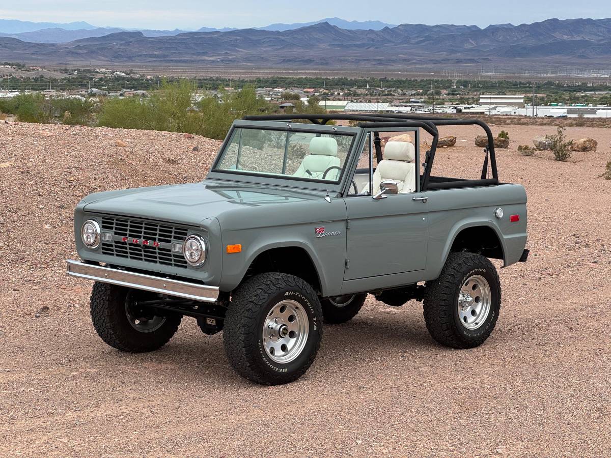 Ford-bronco-1973-29