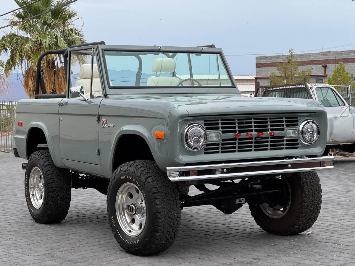 Ford-bronco-1973-46