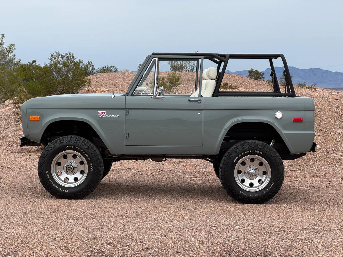 Ford-bronco-1973-9