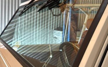 Ford-bronco-1974-white-19