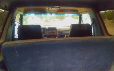 Ford-bronco-1983-black-8