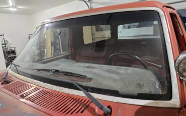 Ford-bronco-1985-red-2