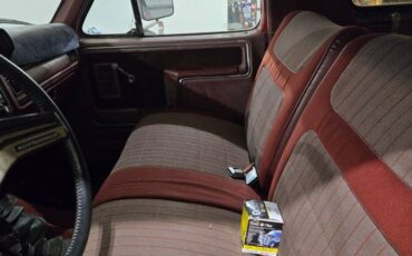 Ford-bronco-1985-red-3