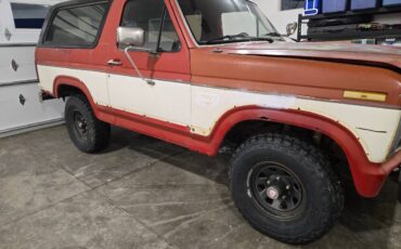 Ford-bronco-1985-red-5