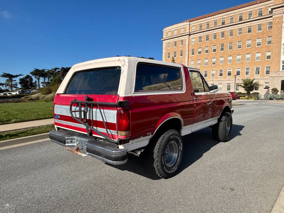 Ford-bronco-1988-red-13